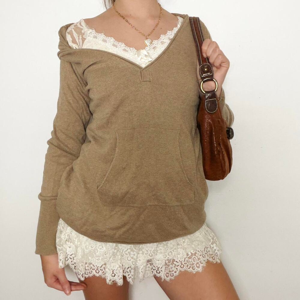 Incredible vintage gap elevated basic
